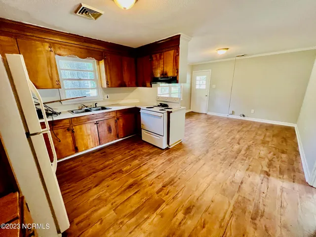 $1,250 | 4137 Martha Loop, Farmville, NC 27828