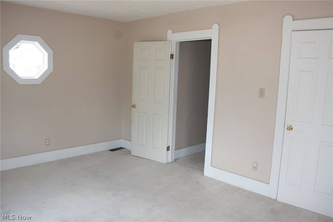 894 Walnut Road Southeast Massillon, OH 44646 - Photo 25 of 32 Gallery Image 25