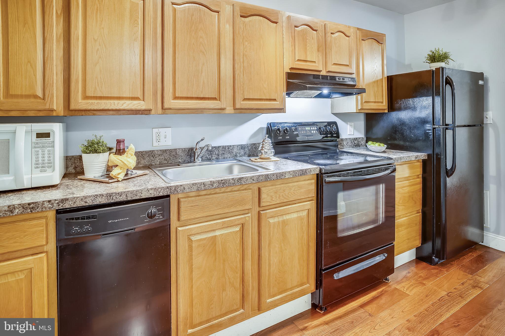 1462 Spring Road Northwest Washington, DC 20010 - Photo 48 of 61 Lower Level Full Kitchen