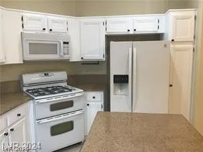 $2,250 | 10620 Primrose Arbor Avenue, Las Vegas, NV 89144