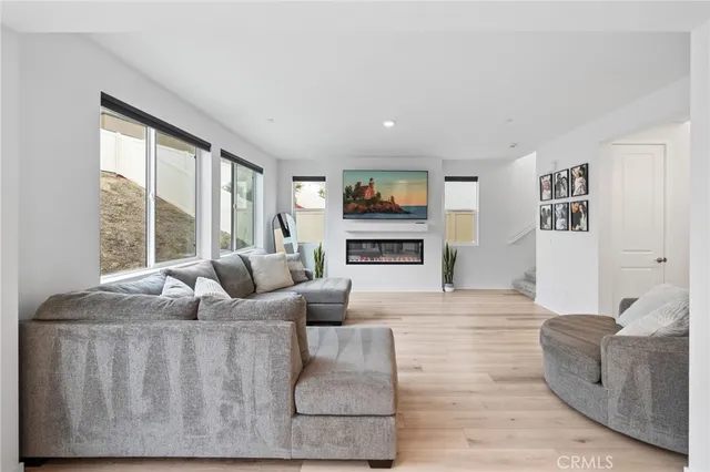 $749,000 | 32182 Penstemon Way, Temecula, CA 92591