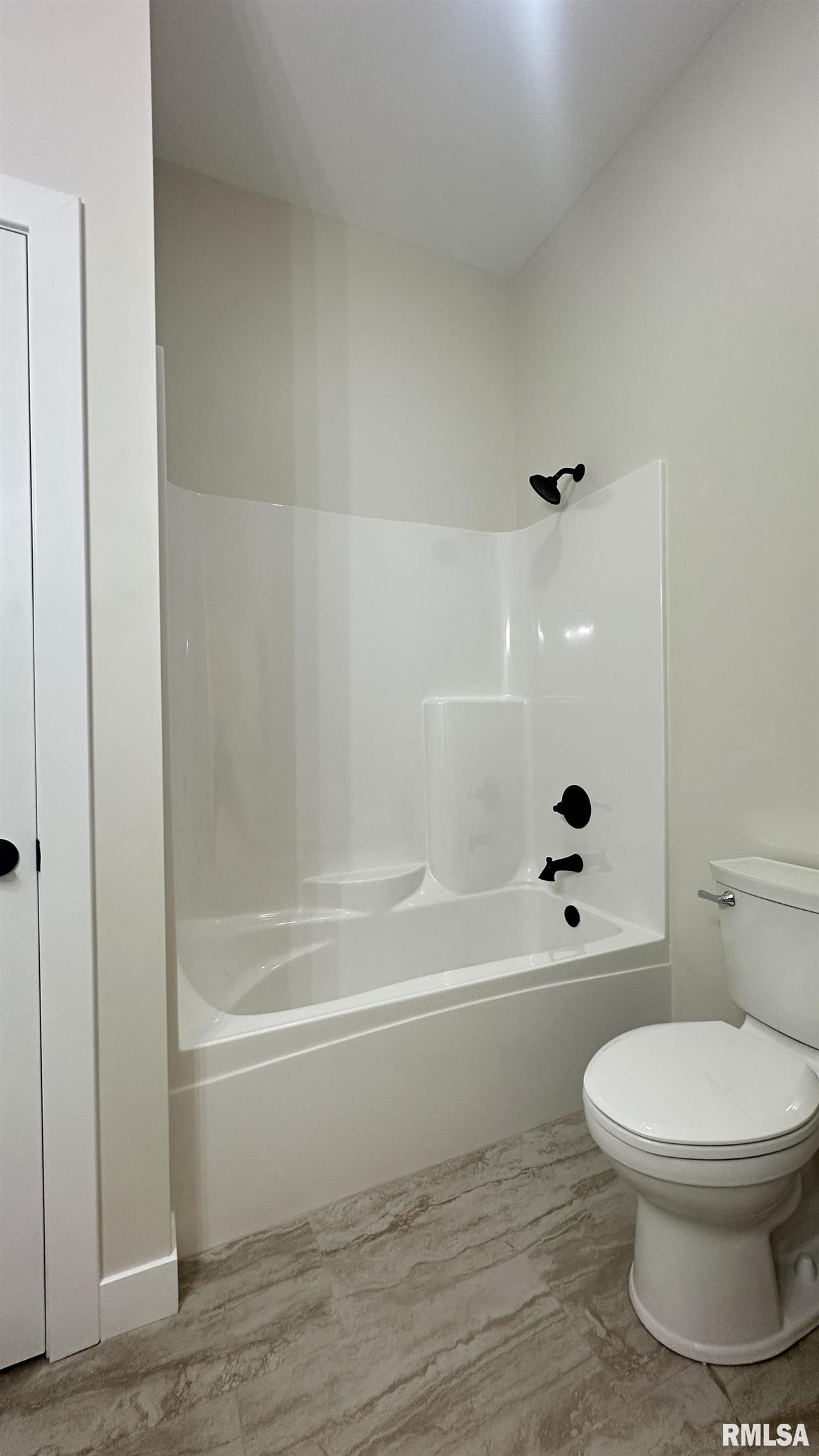 5023 Chestnut Street Quincy, IL 62305 - Photo 14 of 24