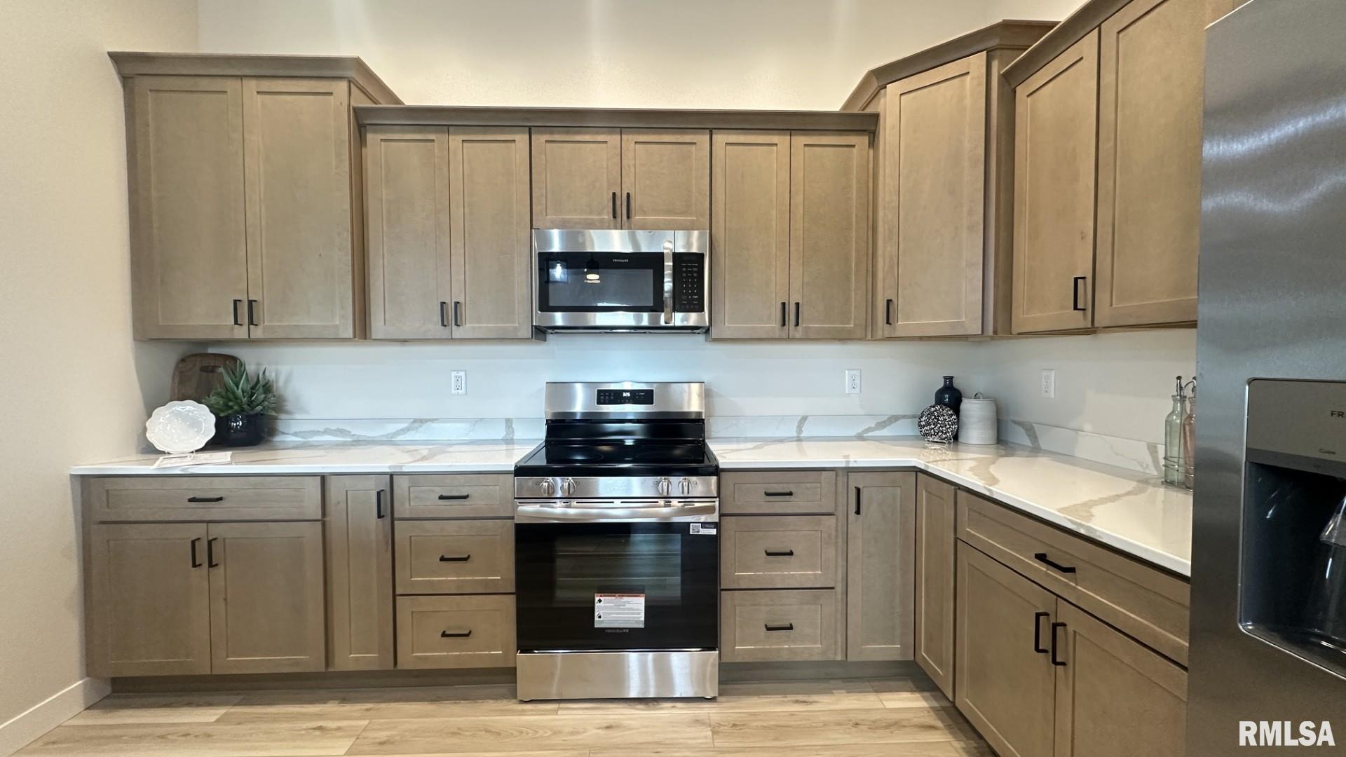 5023 Chestnut Street Quincy, IL 62305 - Photo 6 of 24