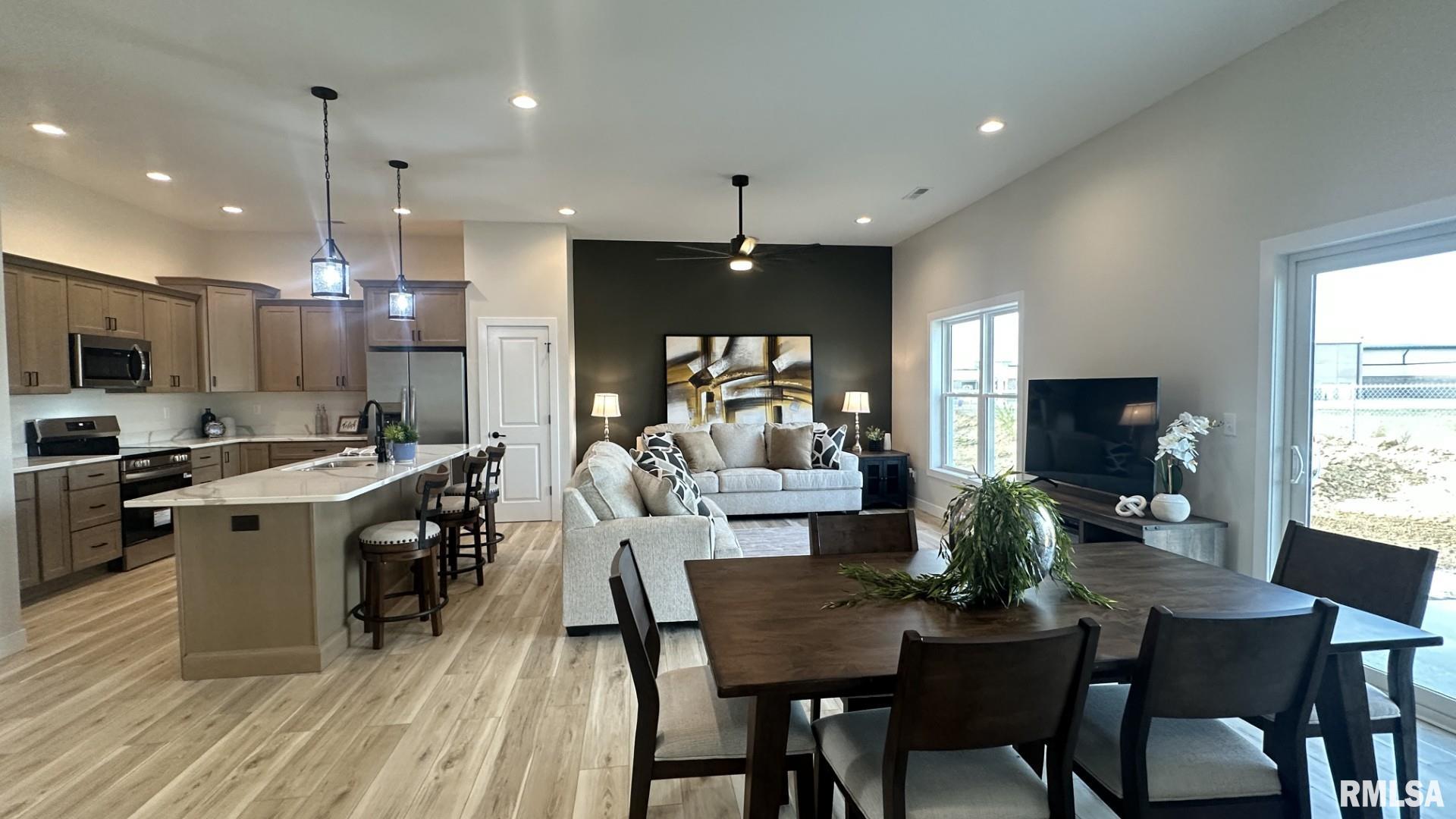 5023 Chestnut Street Quincy, IL 62305 - Photo 10 of 24