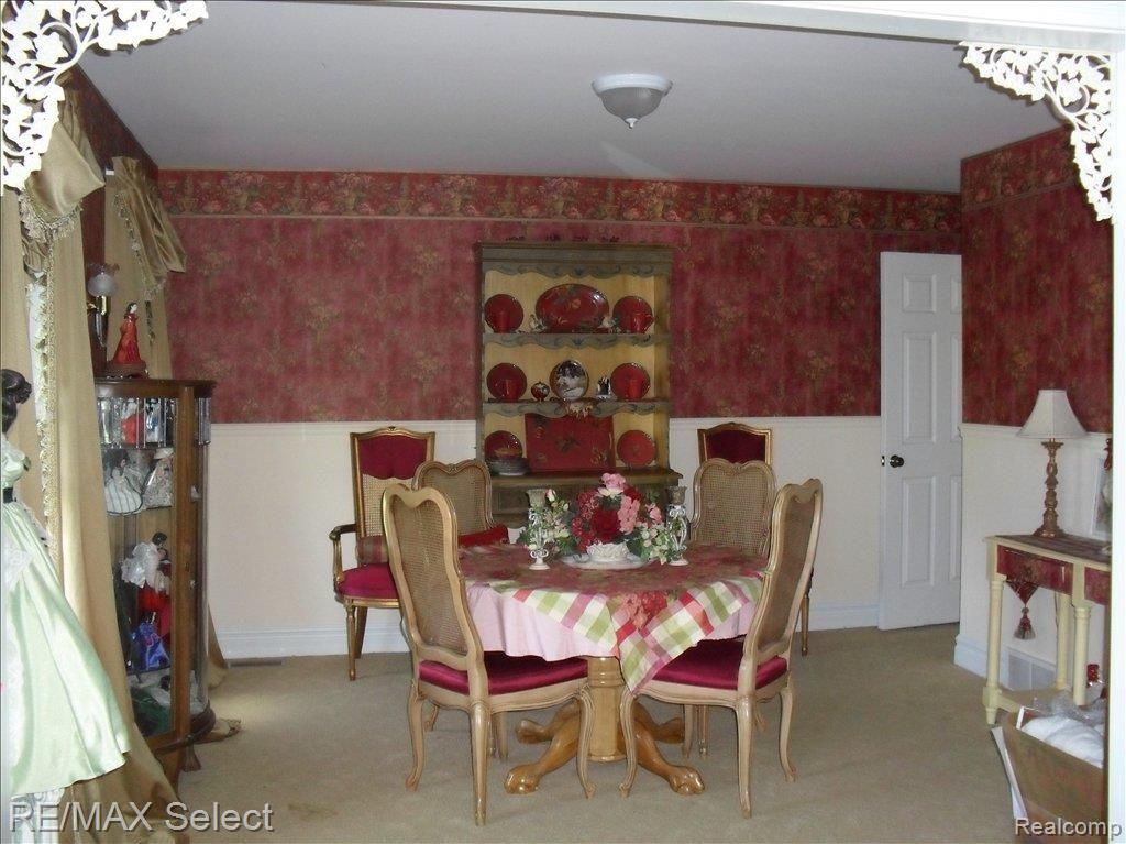 18426 Hickory Ridge Road Fenton, MI 48430 - Photo 7 of 10 HICKORY RIDGE 005