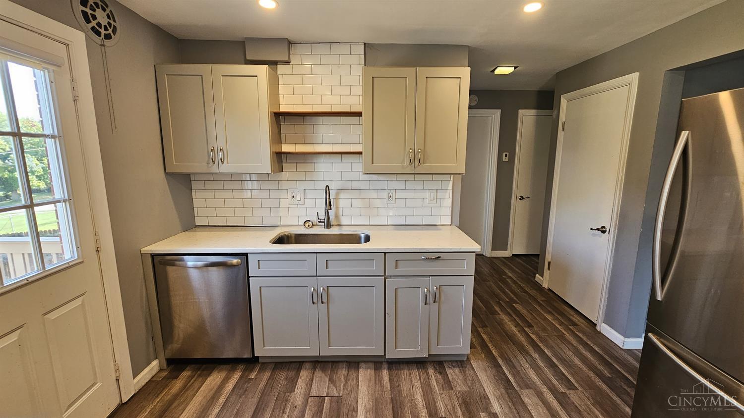4968 Mt Alverno Road Cincinnati, OH 45238 - Photo 5 of 23 Gallery Image 5