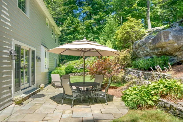 $1,189,000 | 20 Pheasant Run Road, Wilton, CT 06897