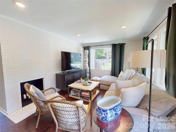 $3,250 | 640 Manhasset Road, Charlotte, NC 28209