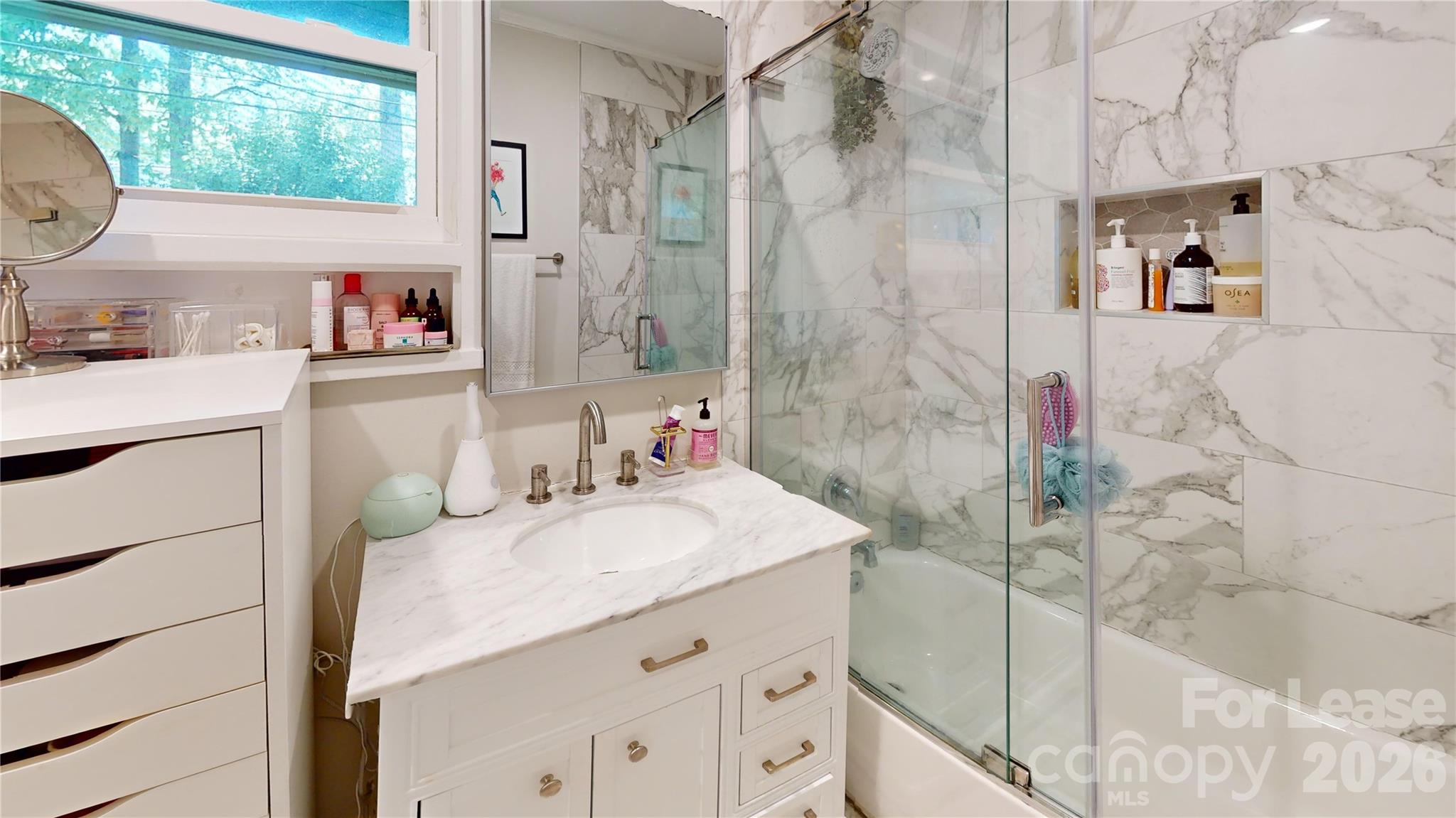 640 Manhasset Road Charlotte, NC 28209 - Photo 9 of 14