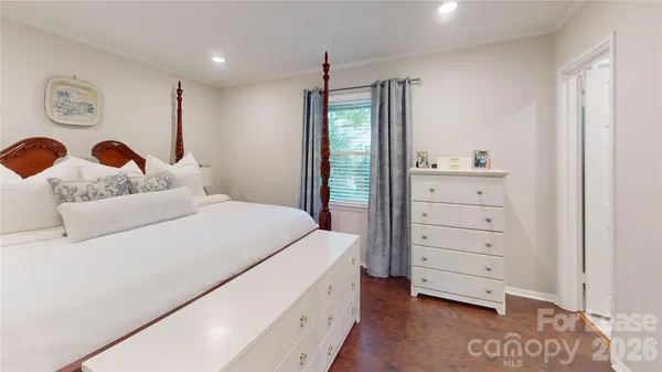 $3,250 | 640 Manhasset Road, Charlotte, NC 28209