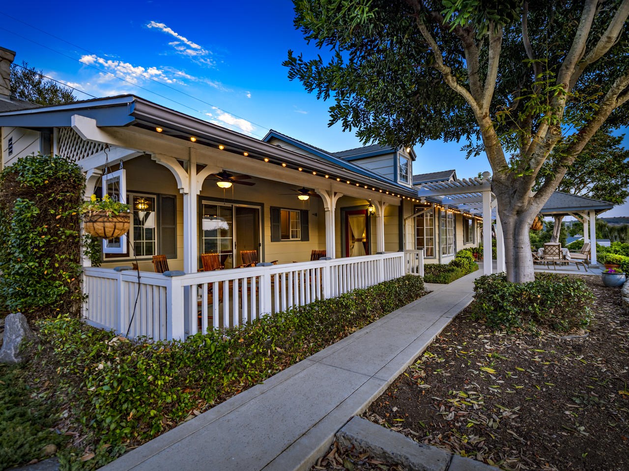 1018 Ranger Road Fallbrook, CA 92028 - Photo 2 of 25