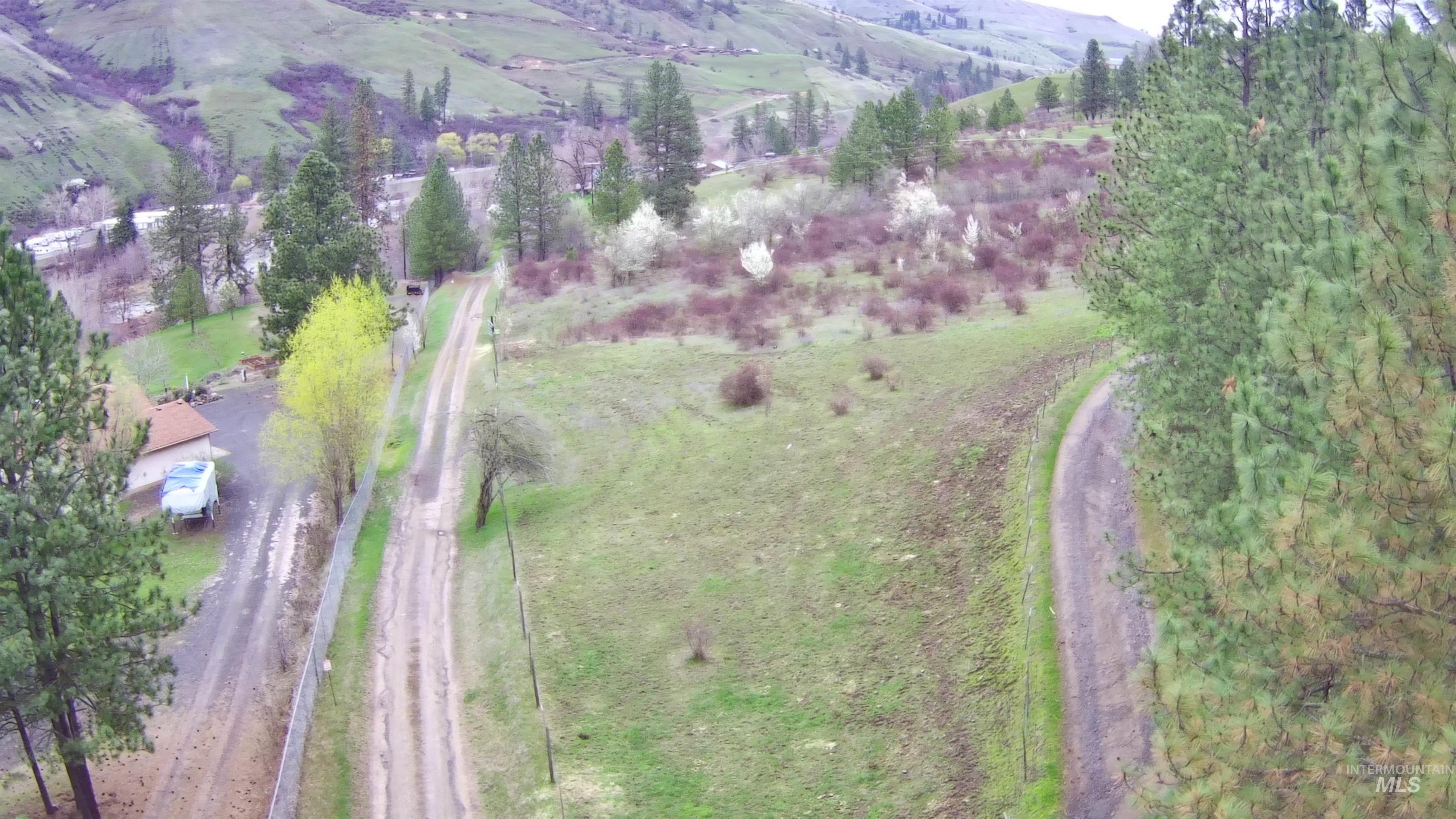 13790 Cross Farm Road Juliaetta, ID 83535 - Photo 4 of 22 Aerial view