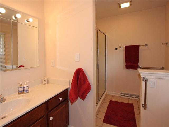 7111 Sylvan Ridge Road Indianapolis, IN 46240 - Photo 11 of 23 Gallery Image 11