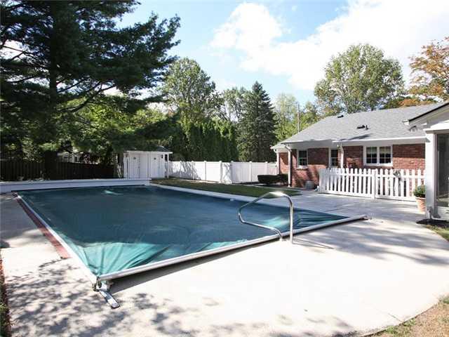7111 Sylvan Ridge Road Indianapolis, IN 46240 - Photo 20 of 23 Gallery Image 20