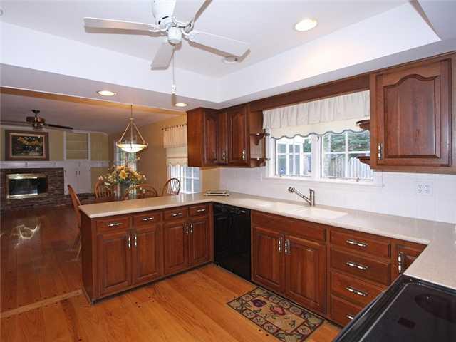 7111 Sylvan Ridge Road Indianapolis, IN 46240 - Photo 5 of 23 Gallery Image 5