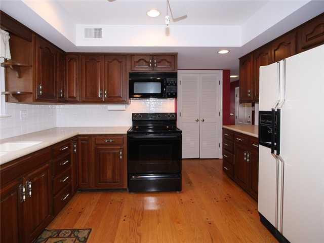 7111 Sylvan Ridge Road Indianapolis, IN 46240 - Photo 6 of 23 Gallery Image 6