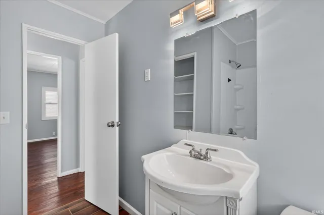 $159,900 | 2523 Milburn Boulevard, Mishawaka, IN 46544