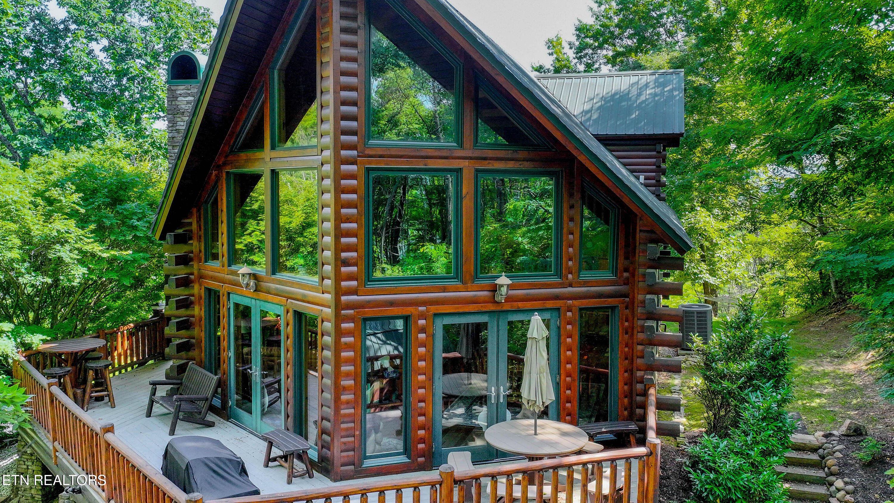 3341 Sugar Maple Loop Road Sevierville, TN 37862 - Photo 2 of 60 DJI_20260610182049_0730_D