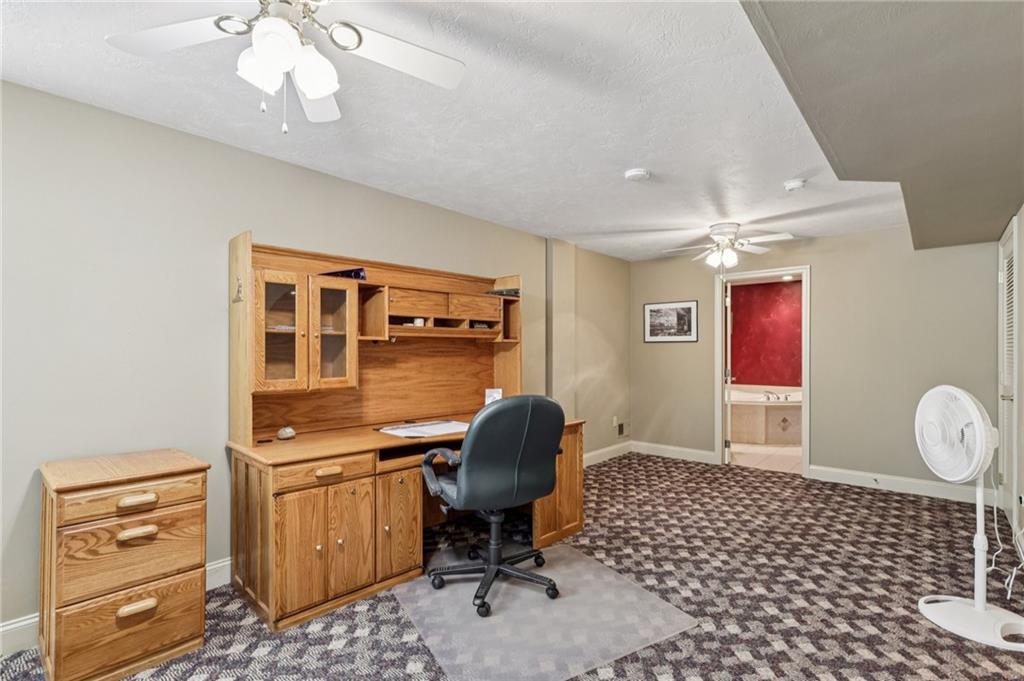 306 Country View Drive Lower Burrell, PA 15068 - Photo 33 of 50 a workspace with furniture