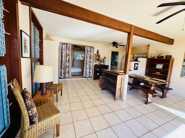 78-6745 Walua Road Kailua-Kona, HI 96740 - Photo 16 of 23 a living room with furniture