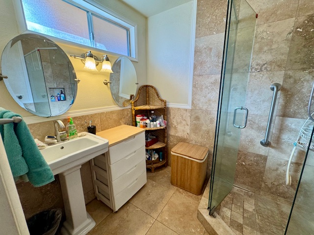 78-6745 Walua Road Kailua-Kona, HI 96740 - Photo 9 of 23 a bathroom with a sink toilet and shower