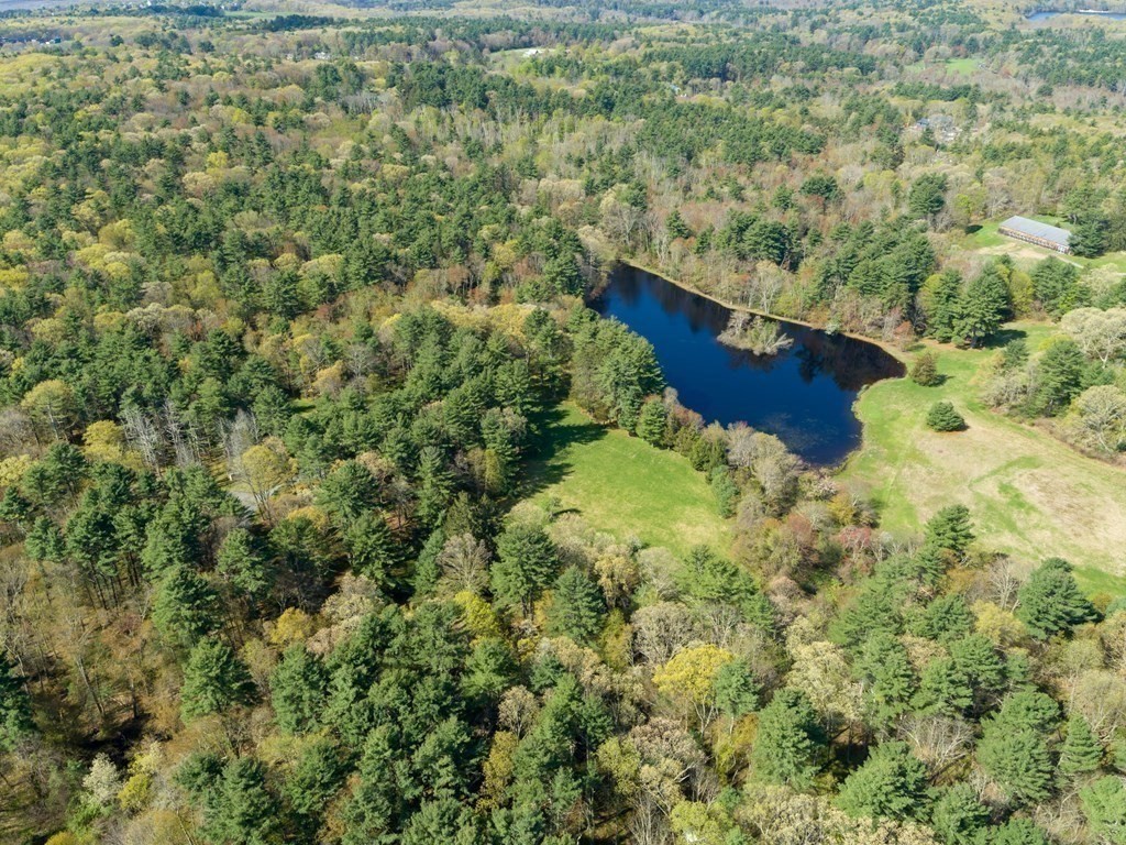 68 Farm Street Dover, MA 02030 - Photo 12 of 13