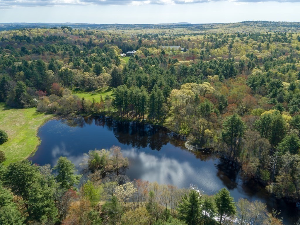 68 Farm Street Dover, MA 02030 - Photo 9 of 13