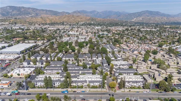 $475,000 | 11150 Glenoaks Boulevard, Unit 160, Pacoima, CA 91331