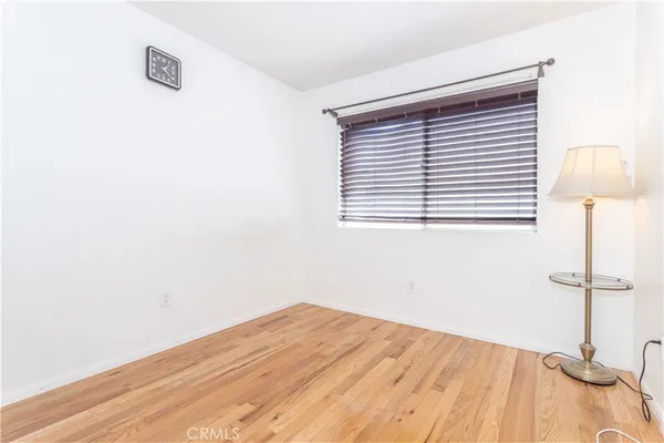 $475,000 | 11150 Glenoaks Boulevard, Unit 160, Pacoima, CA 91331