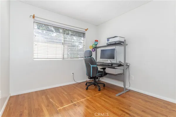 $475,000 | 11150 Glenoaks Boulevard, Unit 160, Pacoima, CA 91331