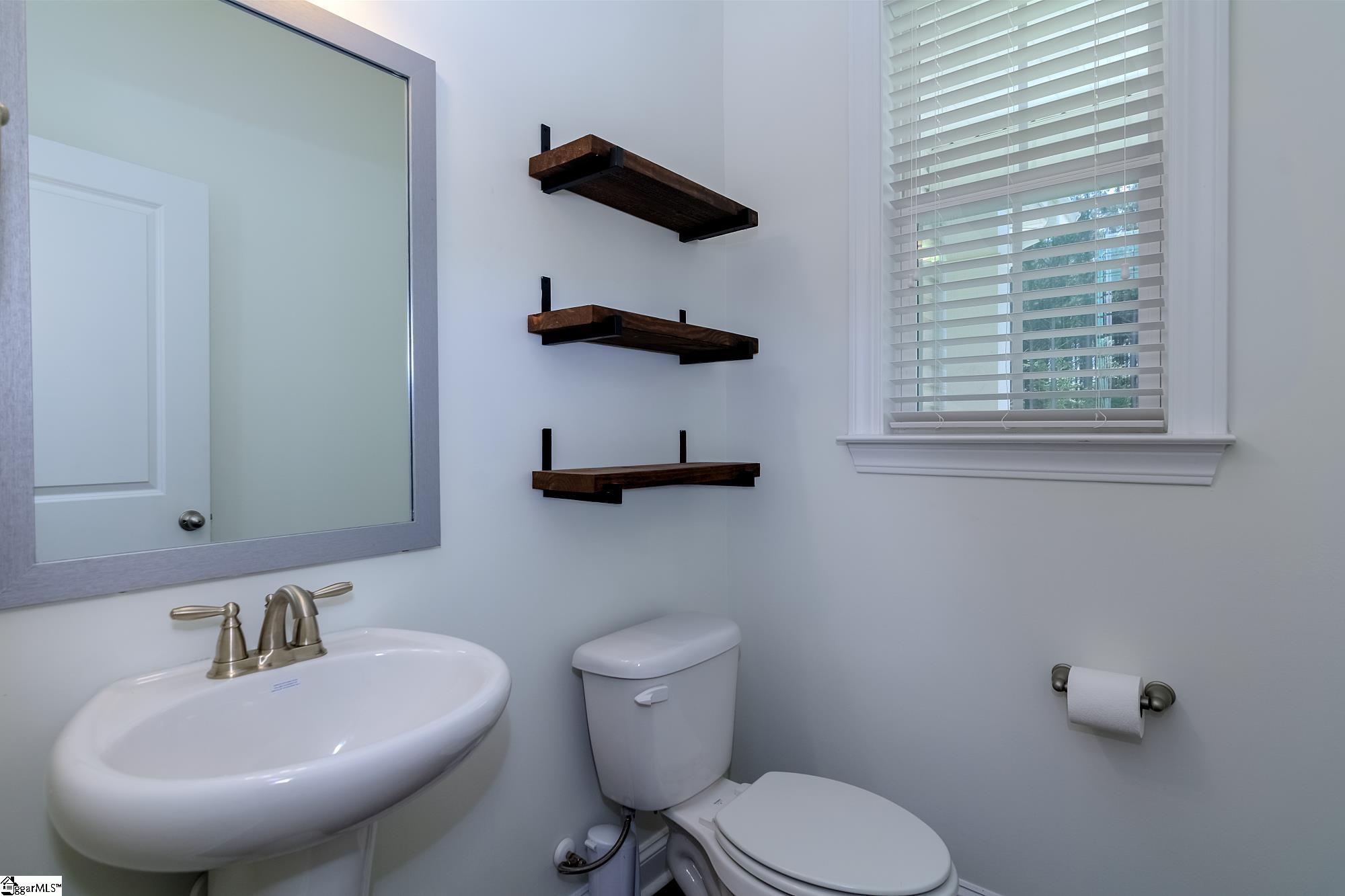 305 Timberland Way Piedmont, SC 29673 - Photo 13 of 38