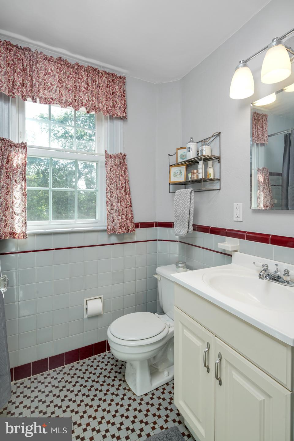 809 South Providence Road Wallingford, PA 19086 - Photo 16 of 25