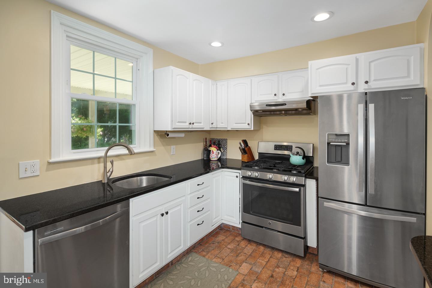 809 South Providence Road Wallingford, PA 19086 - Photo 7 of 25