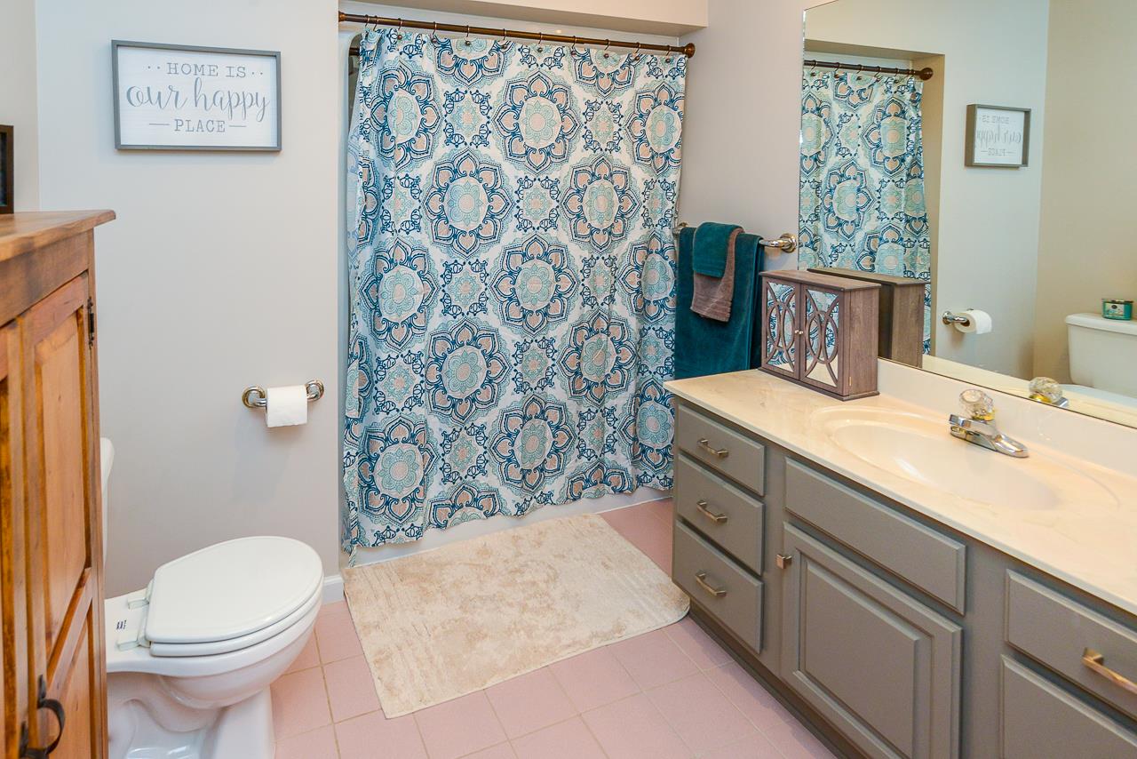 587 Damron Road Estill Springs, TN 37330 - Photo 13 of 30 Full guest bathroom.