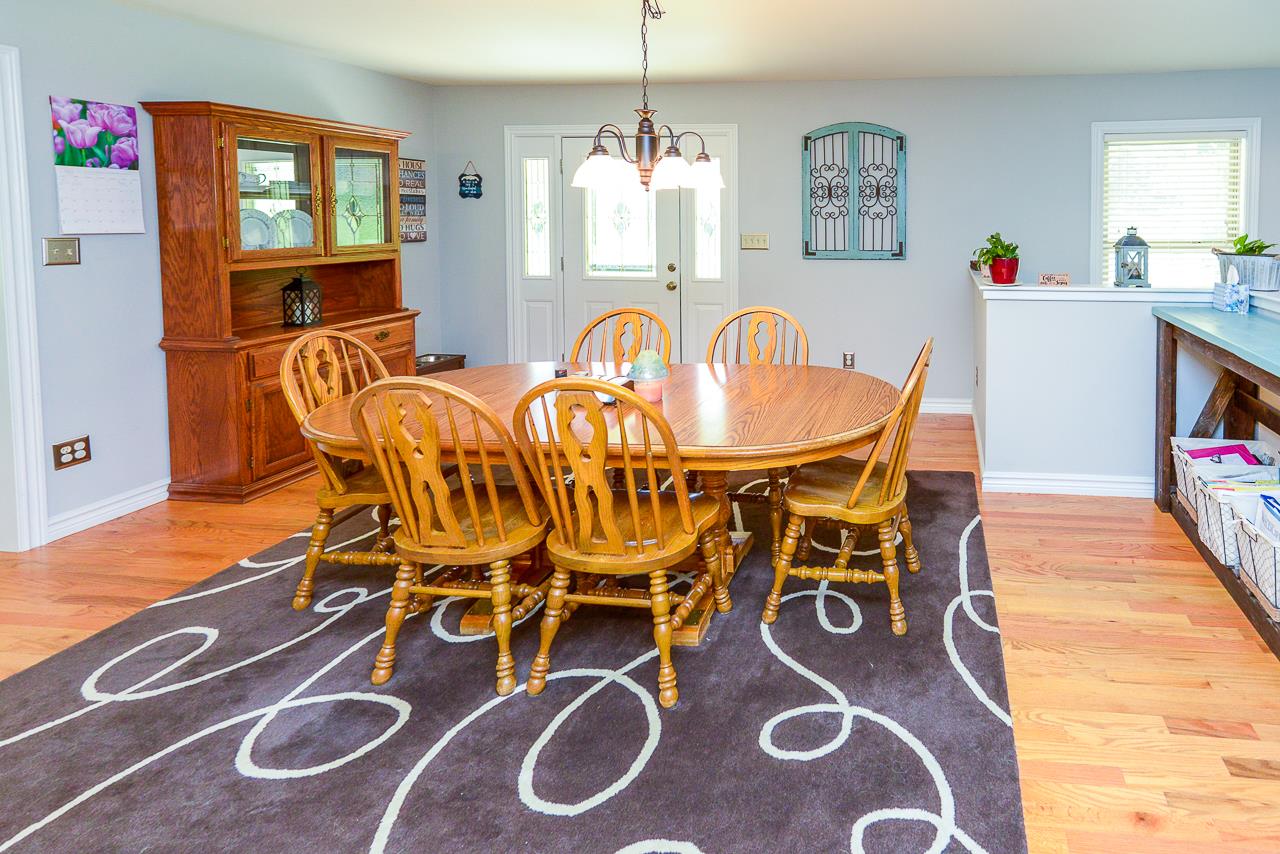 587 Damron Road Estill Springs, TN 37330 - Photo 10 of 30 Dining room.