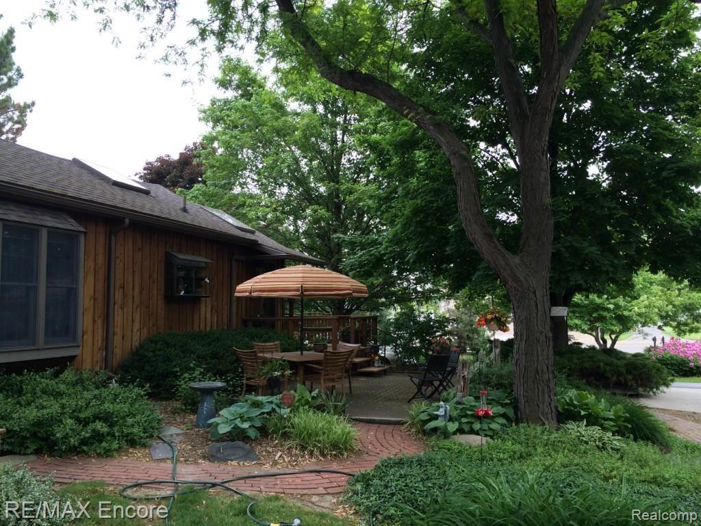8010 Torrey Road Grand Blanc, MI 48439 - Photo 42 of 48 2014-06-10 17.01