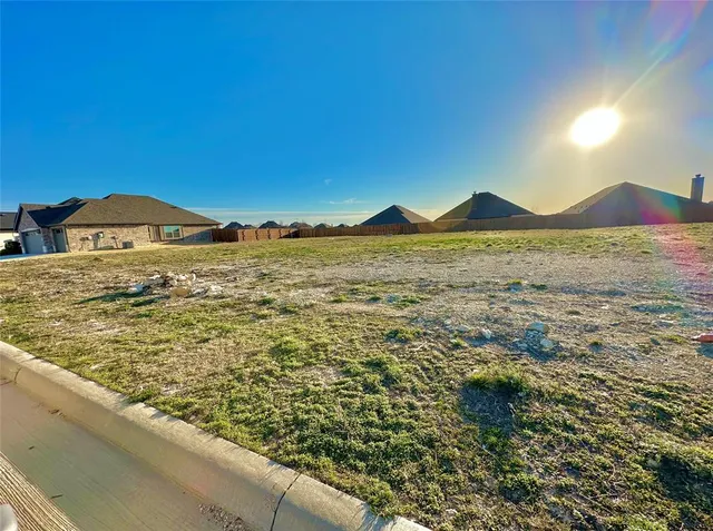 $77,000 | 702 Broken Bow Lane, Cleburne, TX 76033