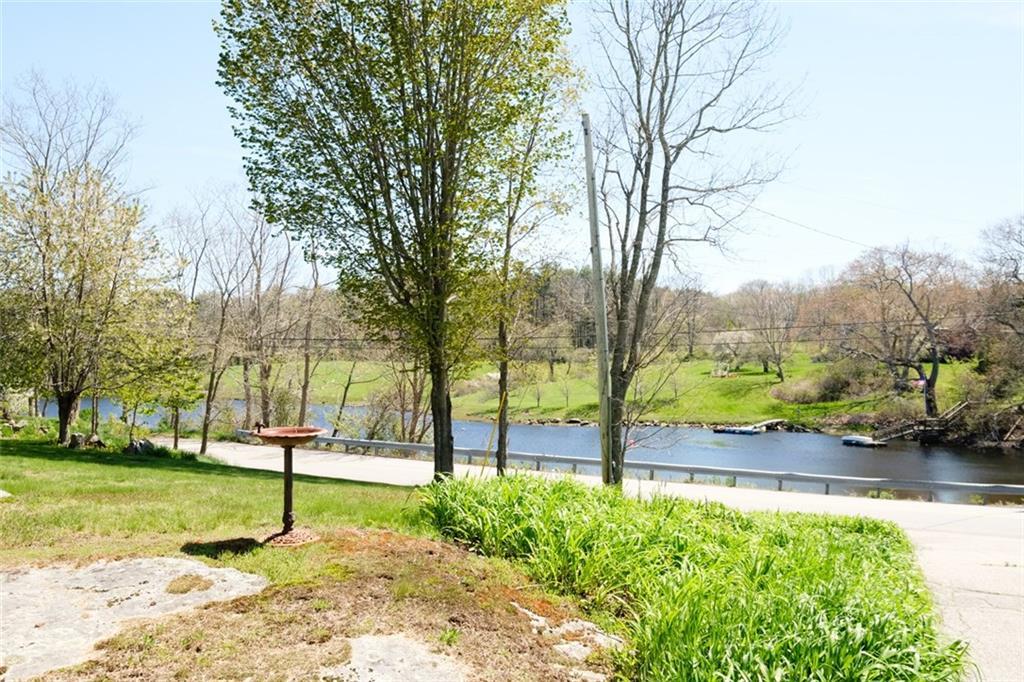 74 River Road York, ME 03902 - Photo 10 of 33 Photo