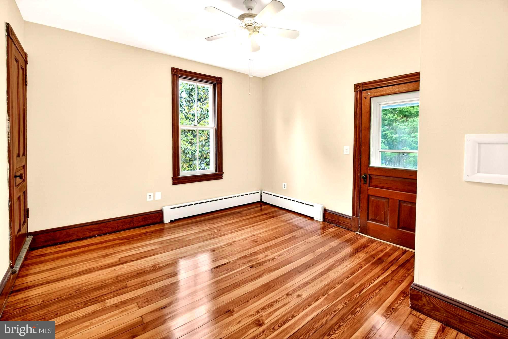 18040 Barnesville Road Barnesville, MD 20838 - Photo 64 of 101 2nd level bedroom #4