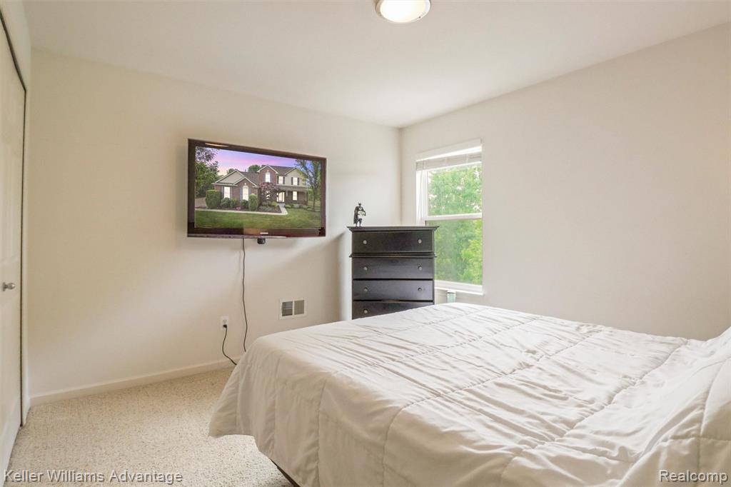 3285 Everett Drive Rochester Hills, MI 48307 - Photo 41 of 77