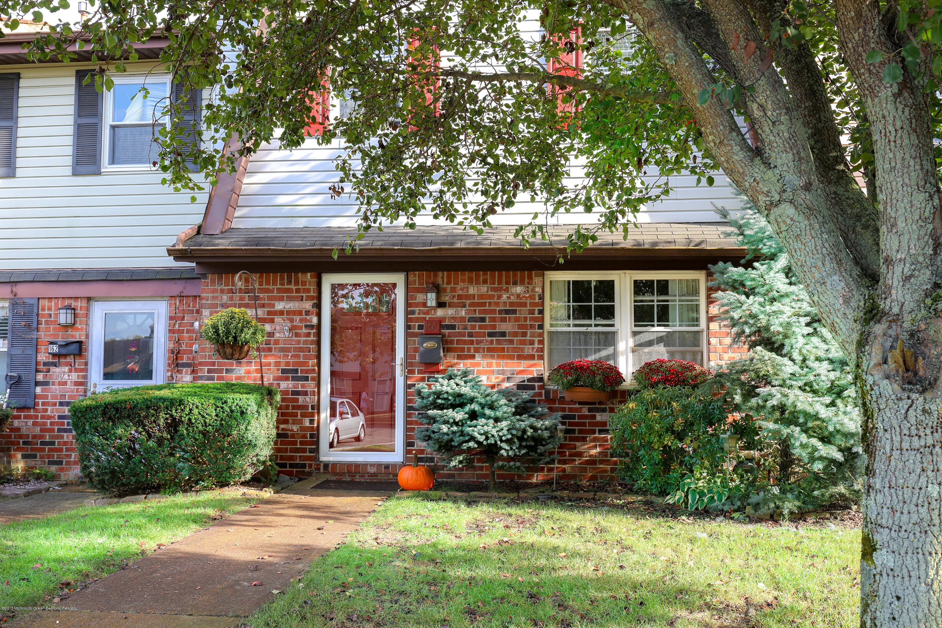 160 Greenwood Loop Road Brick, NJ 08724 - Photo 1 of 33 Welcome to 160 Greenwood Loop!