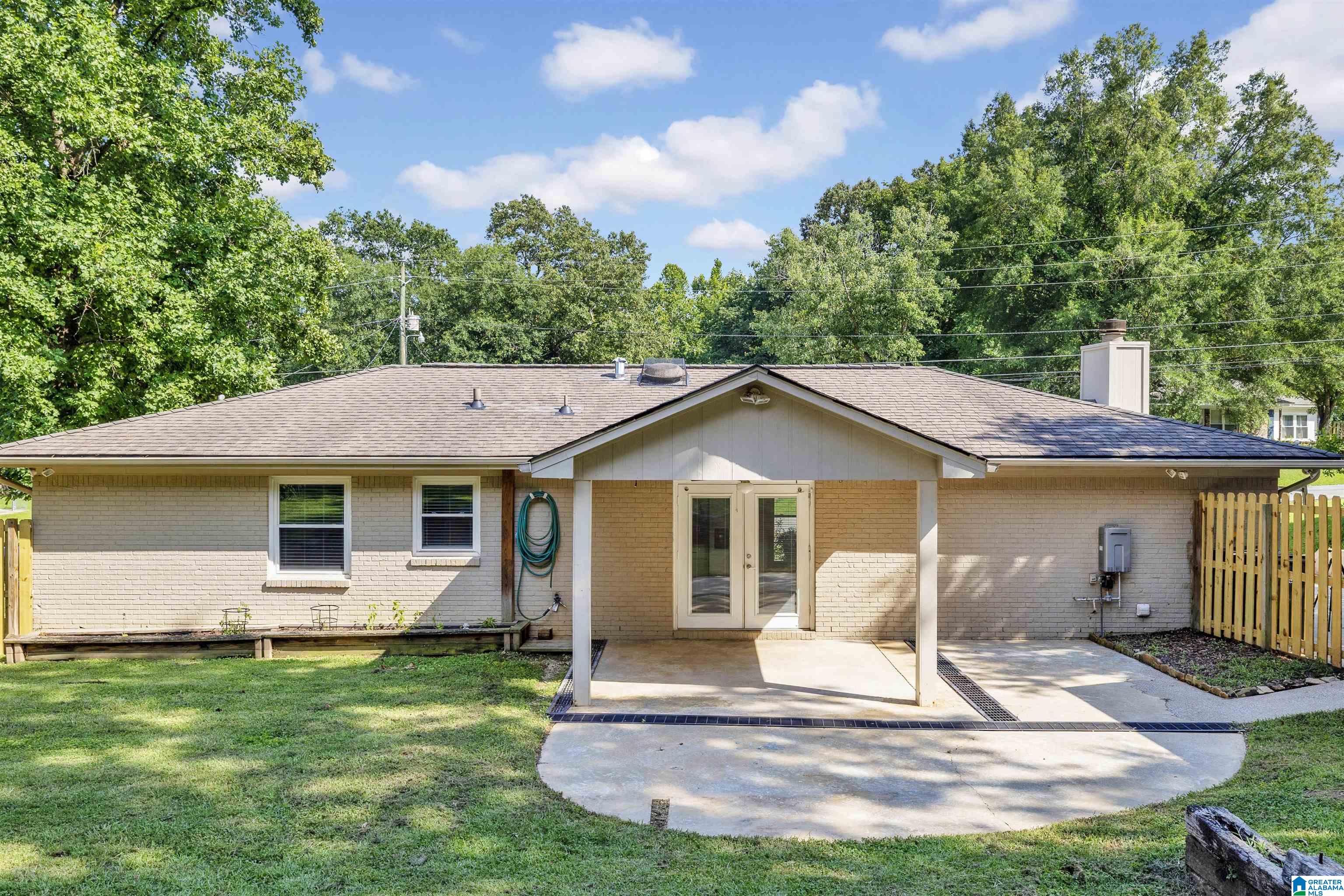 548 Creekview Drive Pelham, AL 35124 - Photo 33 of 44