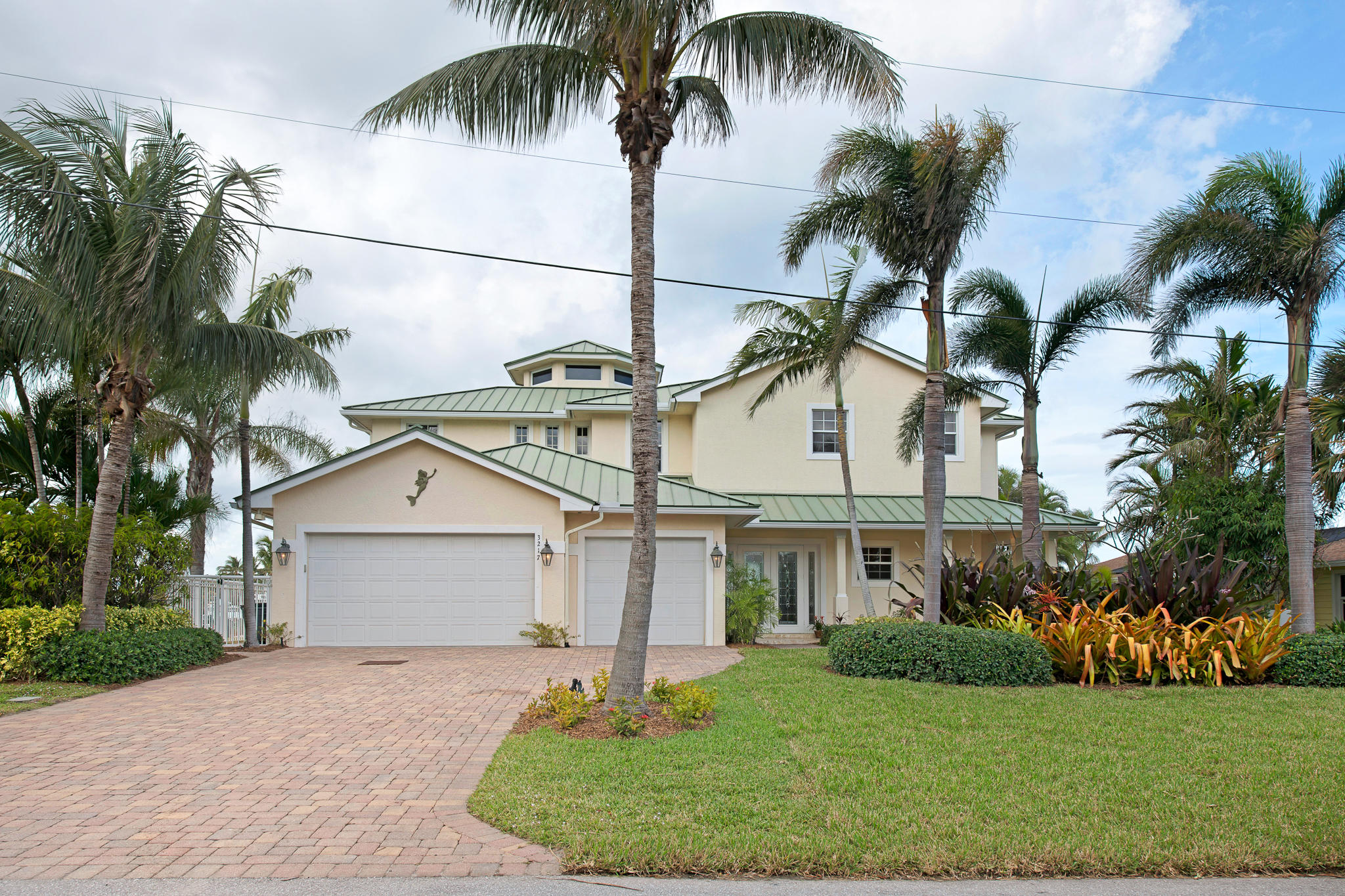 3217 Cove Road Jupiter, FL 33469 - Photo 7 of 61 05-3217-Cove-Rd-TequestaDSC_5820