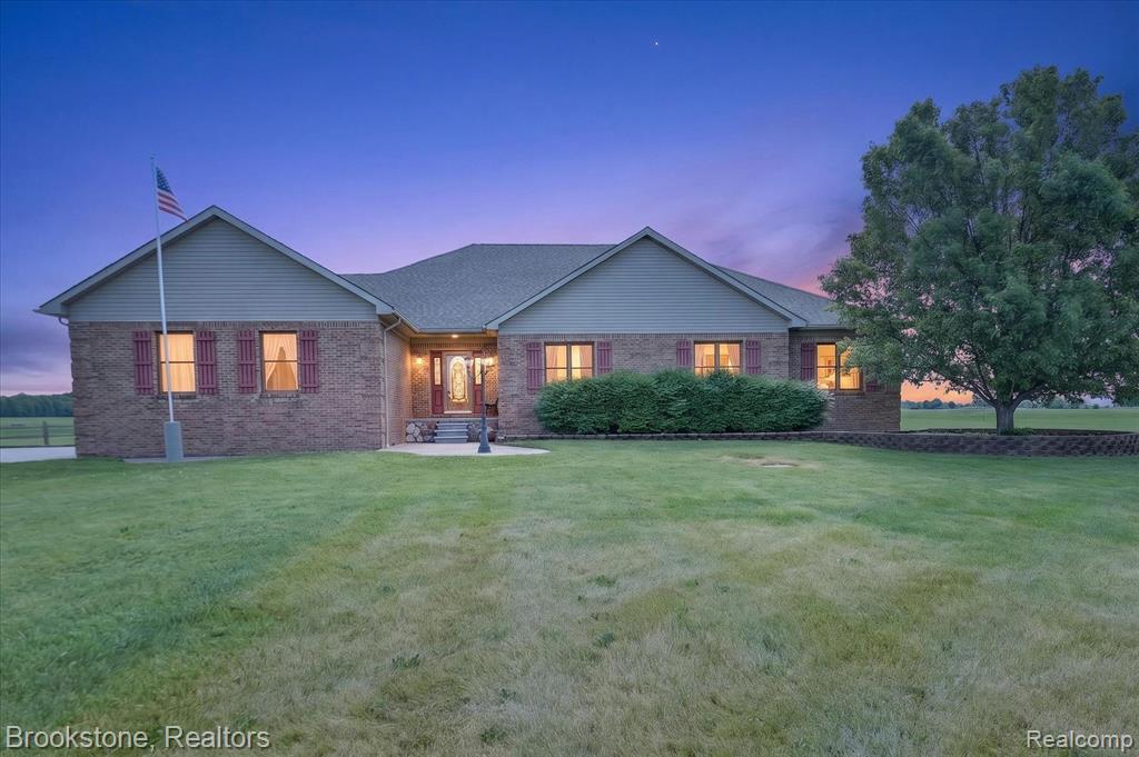 75230 Cryderman Road Richmond, MI 48062 - Photo 1 of 93