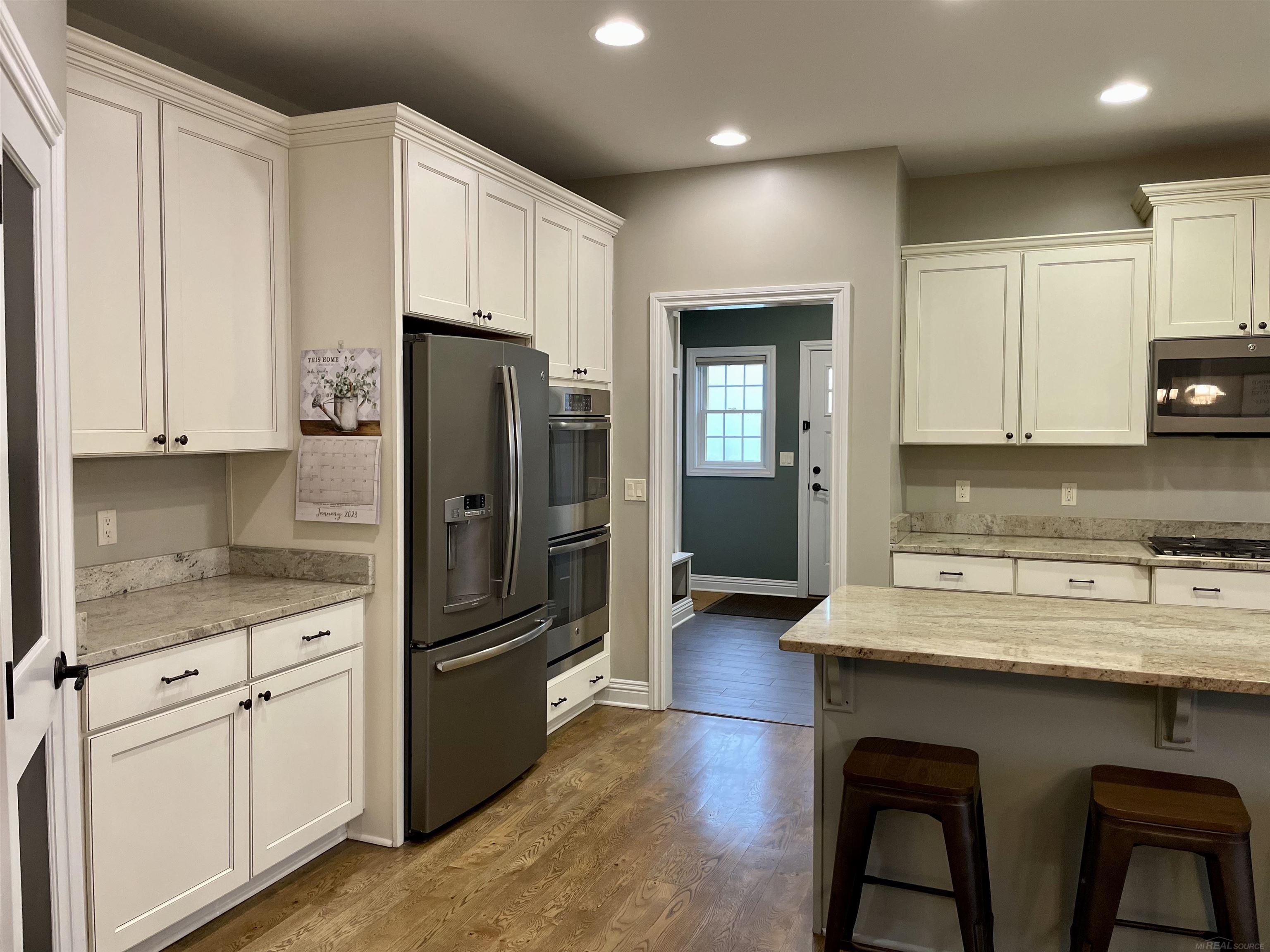9364 Ellis Road Clarkston, MI 48348 - Photo 25 of 60 50099220-24.JPG