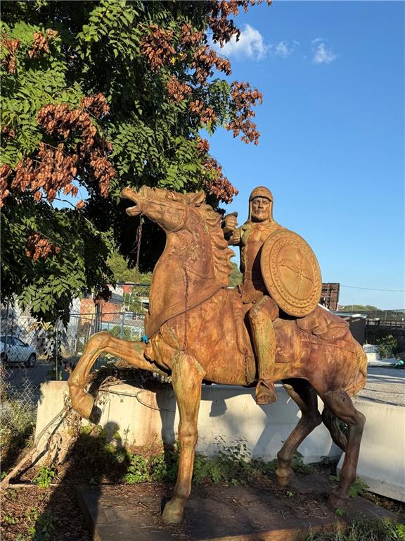 23 Seneca Street Pittsburgh, PA 15219 - Photo 33 of 38 a view of a slide