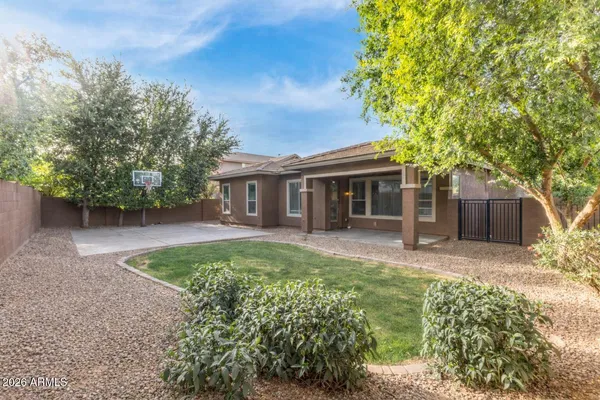 $689,000 | 3935 East Sierra Madre Avenue, Gilbert, AZ 85296