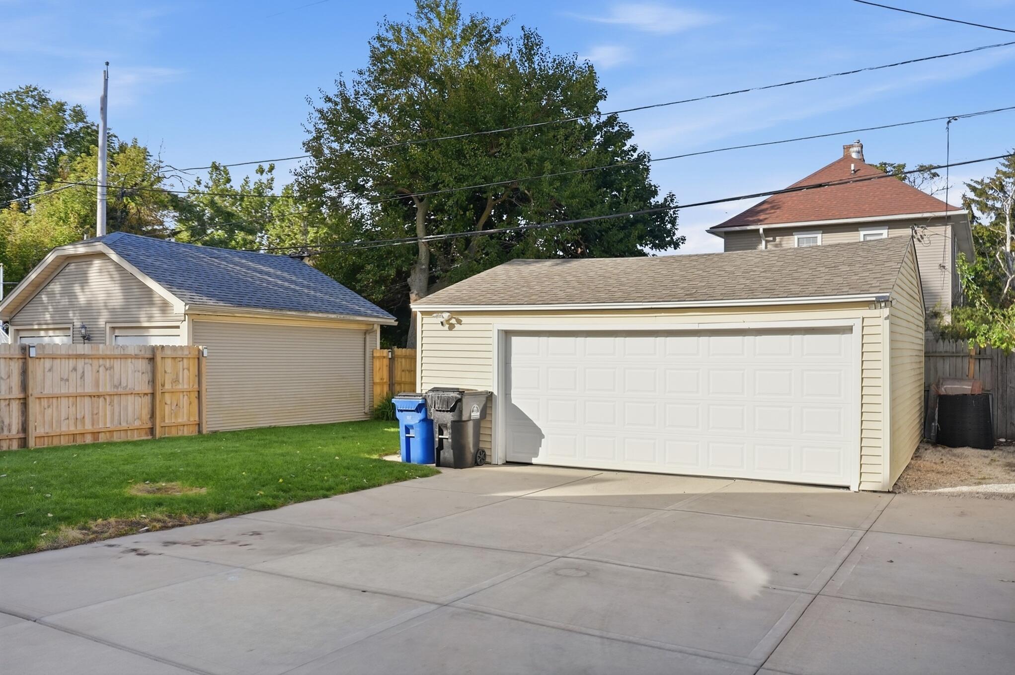 1632 North Main Street Racine, WI 53402 - Photo 59 of 68 67_Garage