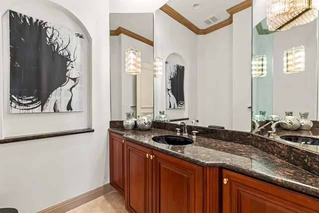 $5,950,000 | 828 Harbour Isles Place, North Palm Beach, FL 33410