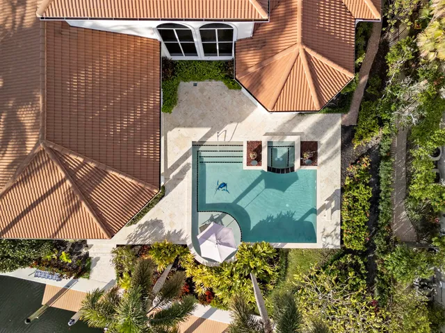 $5,950,000 | 828 Harbour Isles Place, North Palm Beach, FL 33410